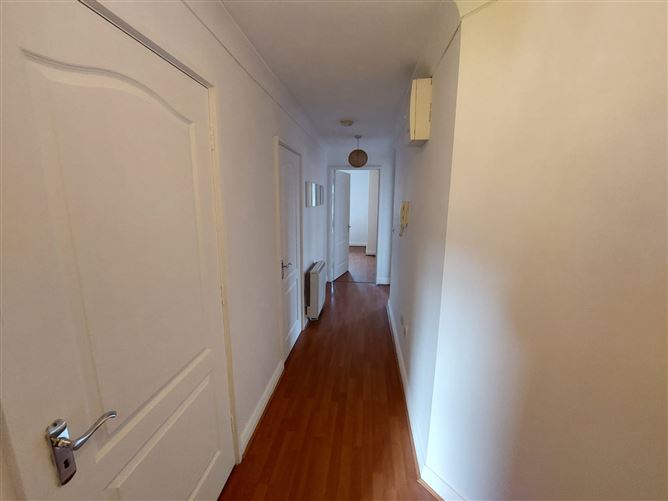 84 Orchard Way, Ayrfield, Dublin 13