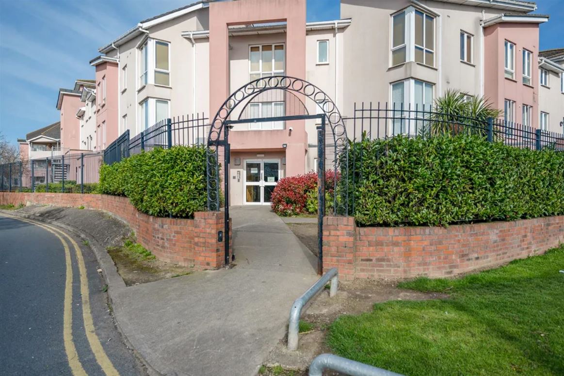 84 Orchard Way, Ayrfield, Dublin 13