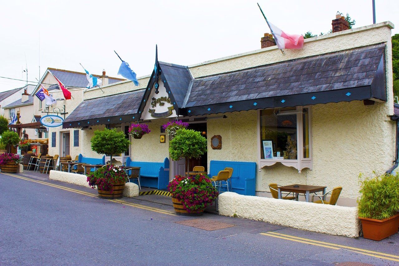  The Spinnaker Bar & Restaurant, Lower Village, Dunmore East, Co. Waterford 