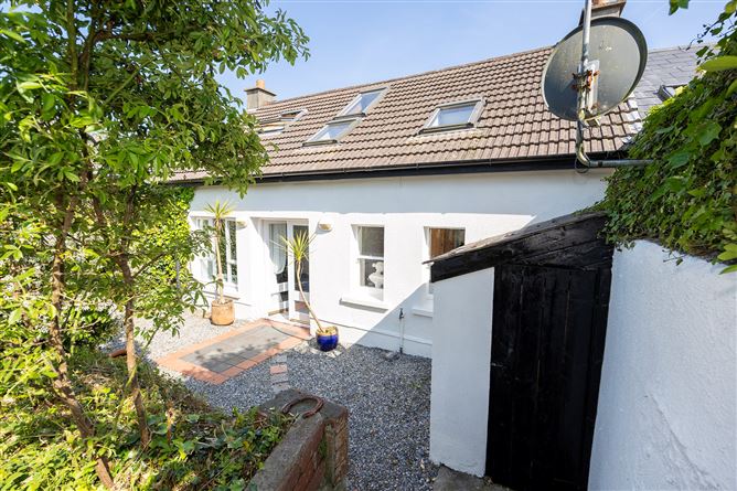 1 Talbot Place , Tramore, Waterford