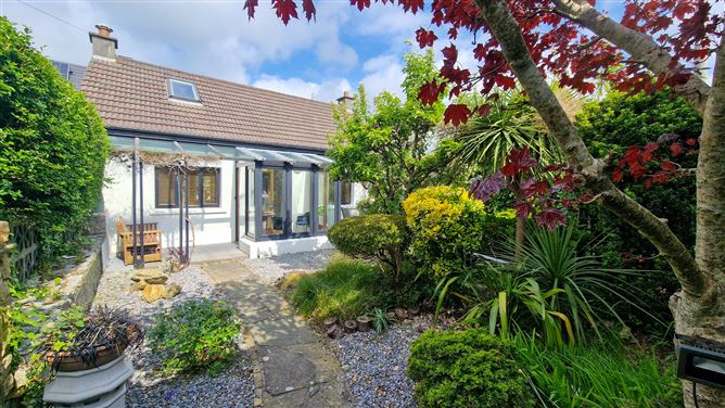 1 Talbot Place , Tramore, Waterford