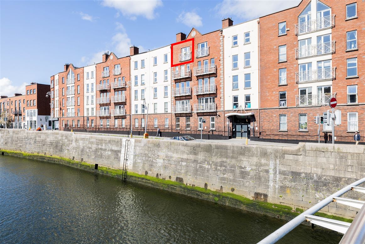 APT. 54, CLIFDEN COURT, Smithfield, Dublin 7