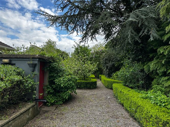 Photo 23 of 29 — Ard Éireann, The Crescent, Shellumsrath, Kilkenny
