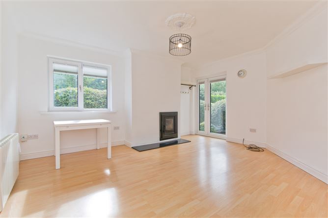 6 Willow Bank, Sandyford Road, Dundrum, Dublin 16, Co. Dublin