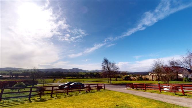 5 Glenview, Carnew, Co. Wicklow