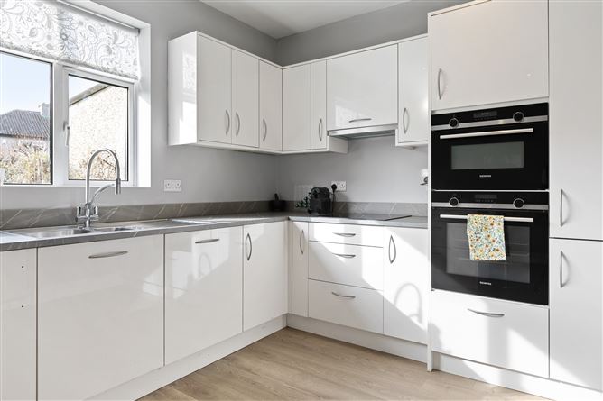 6 Springfield Drive, Templeogue, Dublin 6W