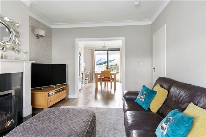 6 Springfield Drive, Templeogue, Dublin 6W