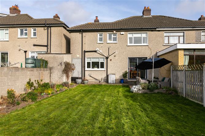 6 Springfield Drive, Templeogue, Dublin 6W