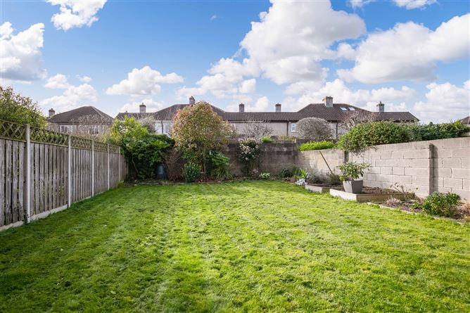 6 Springfield Drive, Templeogue, Dublin 6W