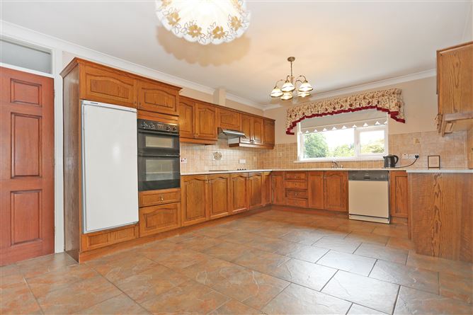 Arus Grianda, Baunacloka, Raheen, Co. Limerick, Raheen, Limerick