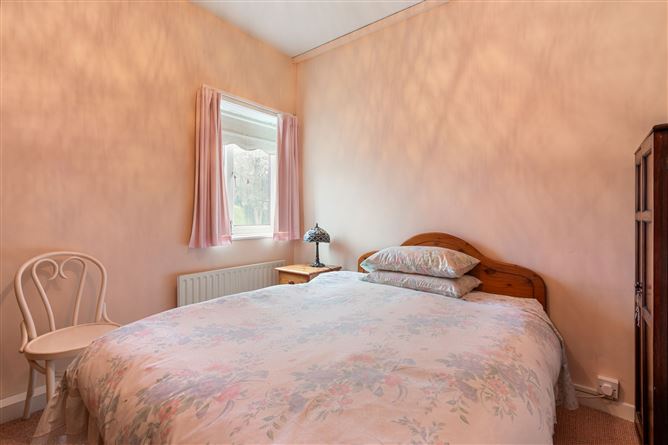 10 Riversdale Avenue , Terenure, Dublin 6
