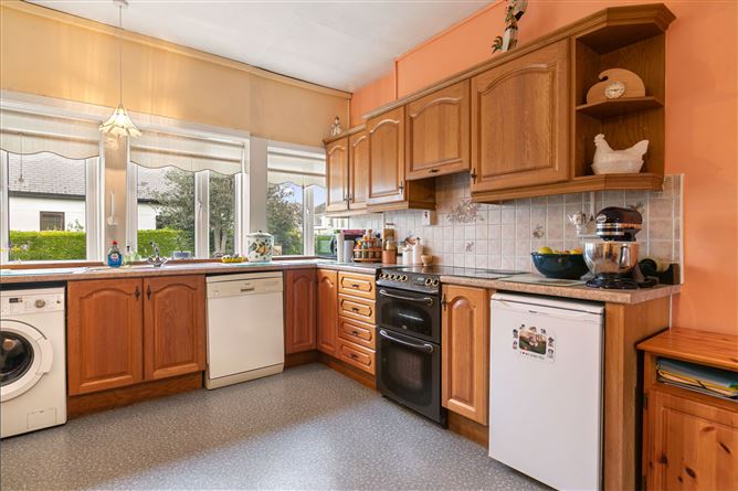 10 Riversdale Avenue , Terenure, Dublin 6
