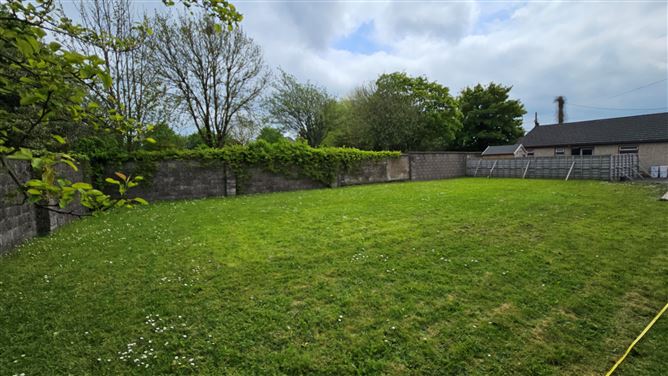 Site at Ballinlough Road, Ballinlough, Cork