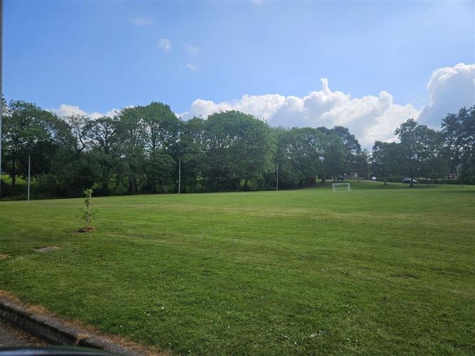 7 Willsbrook, Broadale, Douglas, Cork
