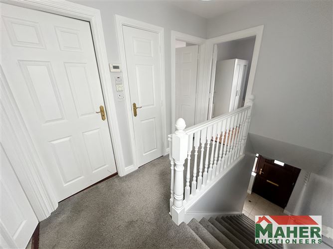 1 Lower Green, Cashel, Tipperary