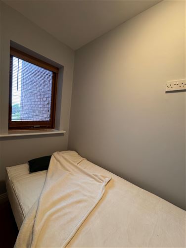 Poppintree Parade , Ballymun,   Dublin 11, D11RX84