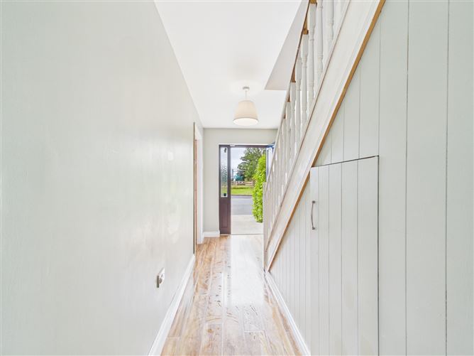 Photo 5 of 27 — 6 Killeen Gardens, Killeen, Maganey, Laois