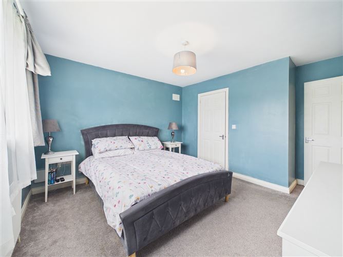 Photo 12 of 27 — 6 Killeen Gardens, Killeen, Maganey, Laois