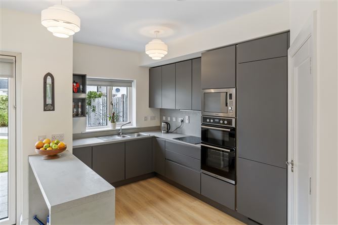 14 Seaview Way, Cnoc na Mara, Blackrock, Co. Louth