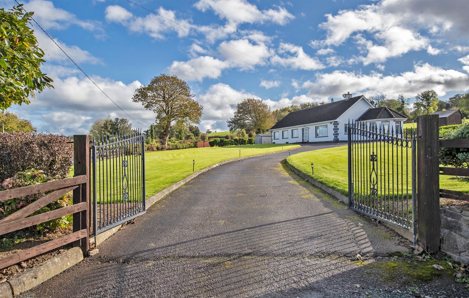 Photo 1 of 37 — Coolowen, Glencairn, Tallow, Waterford