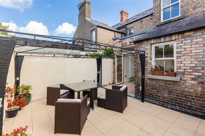 5 Annamoe Road, Cabra, Dublin 7