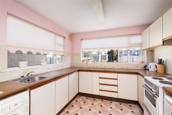 13 Balfe Road East, Walkinstown, Dublin 12