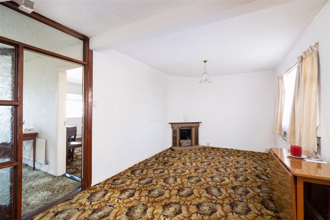 13 Balfe Road East, Walkinstown, Dublin 12