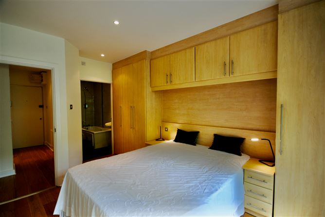 Dodderbank, Dundrum Road, Milltown, Dublin