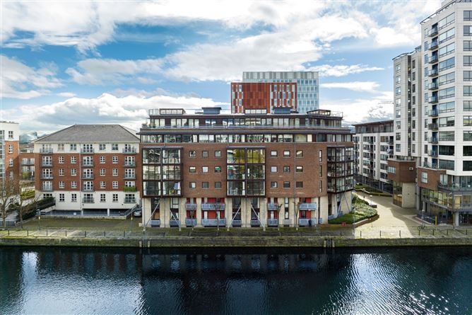 Apartment 181, THE GEORGE, Charlotte Quay, Grand Canal Dk, Dublin 4
