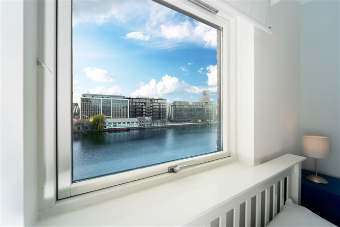 Apartment 181, THE GEORGE, Charlotte Quay, Grand Canal Dk, Dublin 4