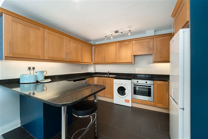 Apartment 181, THE GEORGE, Charlotte Quay, Grand Canal Dk, Dublin 4
