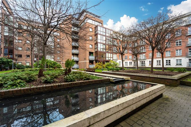 Apartment 181, THE GEORGE, Charlotte Quay, Grand Canal Dk, Dublin 4