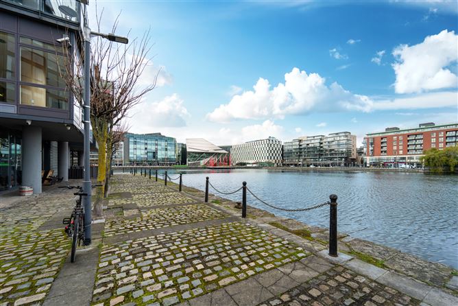 Apartment 181, THE GEORGE, Charlotte Quay, Grand Canal Dk, Dublin 4