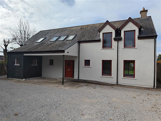 5 Má Na Gréine, Killeagh, Cork