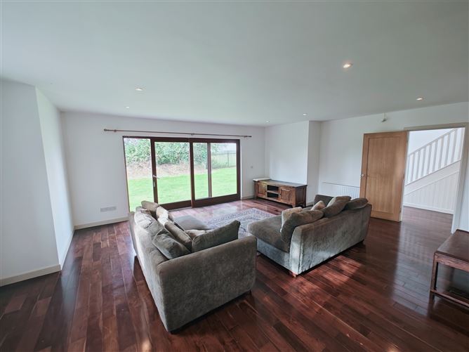5 Má Na Gréine, Killeagh, Cork