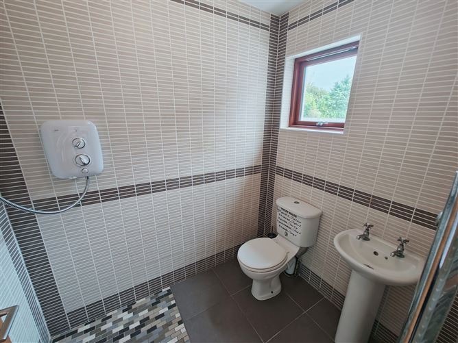 5 Má Na Gréine, Killeagh, Cork