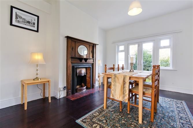 81 Newtown Avenue, Blackrock, Co. Dublin