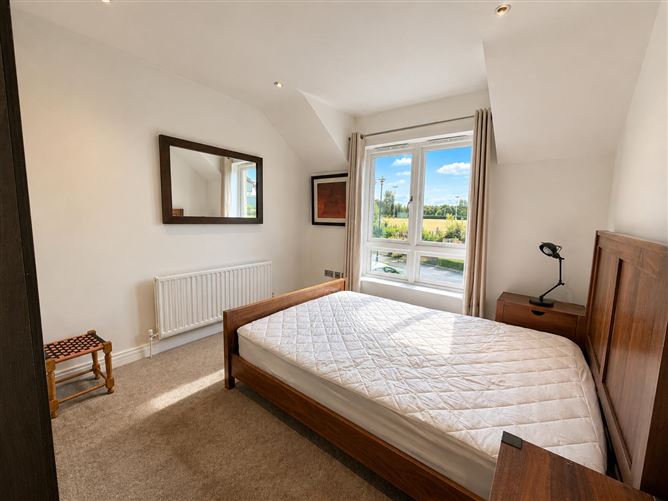 Photo 14 of 19 — 27 Druid's Avenue, Druid's Glen Resort, , Newtownmountkennedy, Wicklow