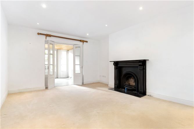 4 Vesey Place, Monkstown, Co. Dublin