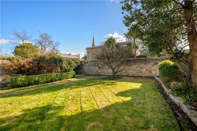 4 Vesey Place, Monkstown, Co. Dublin
