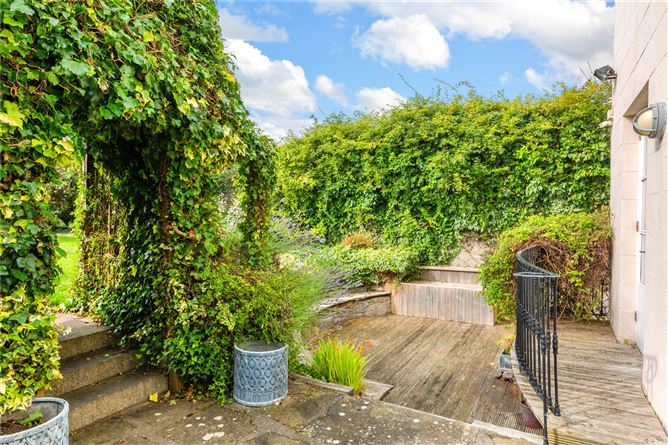 4 Vesey Place, Monkstown, Co. Dublin