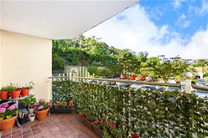 104 Clearwater Cove, Dun Laoghaire, Co. Dublin