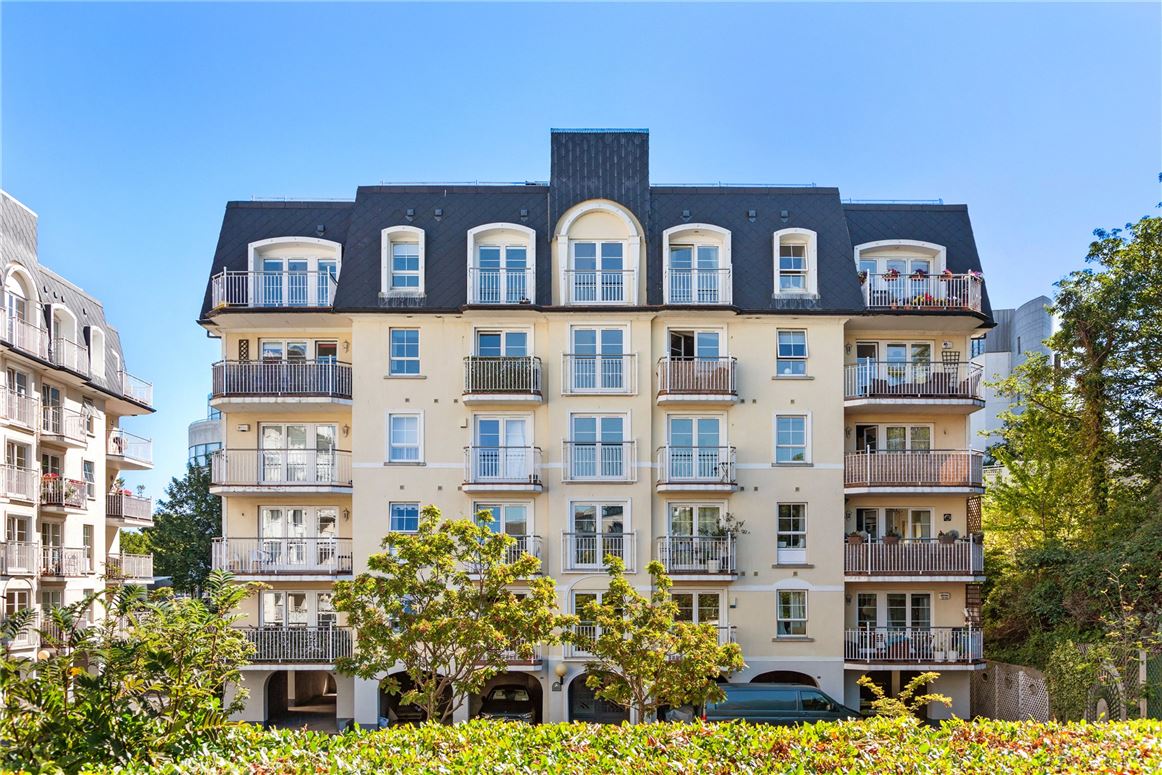 104 Clearwater Cove, Dun Laoghaire, Co. Dublin
