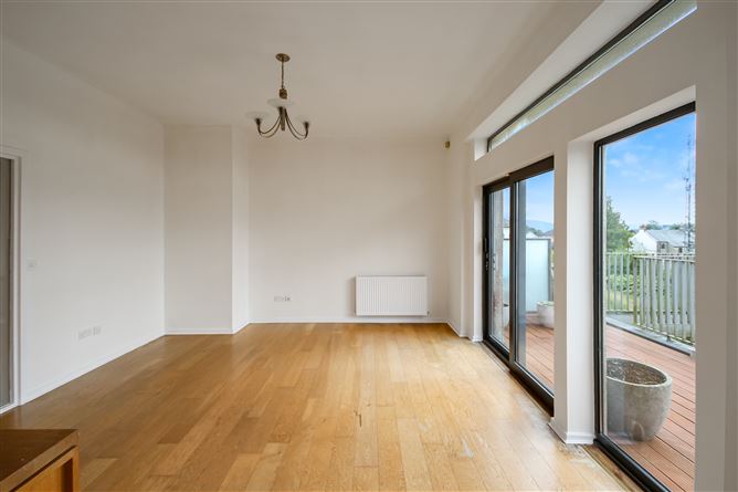 16 Town Square Apartment, Blessington, Wicklow