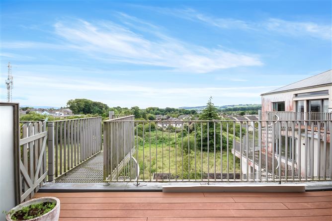 16 Town Square Apartment, Blessington, Wicklow