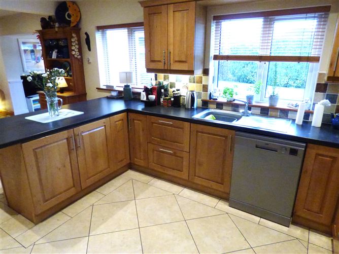 7 Culmore Grove, Kilkelly, Mayo