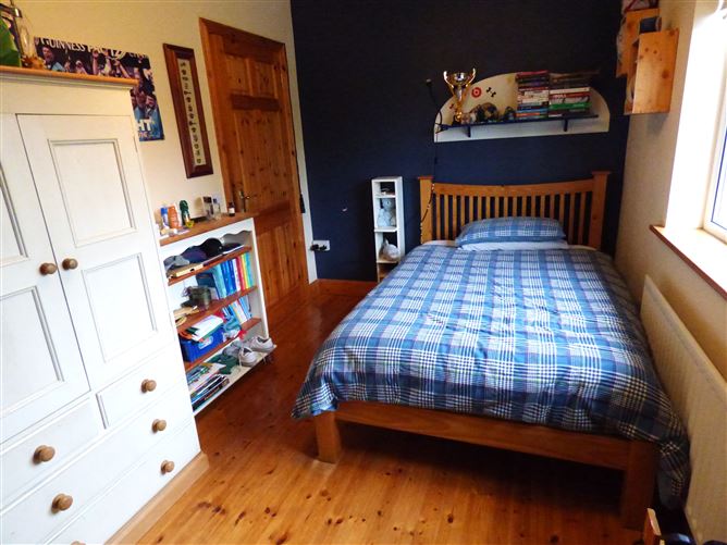 7 Culmore Grove, Kilkelly, Mayo
