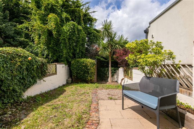 19 Brooklawn Avenue, Newtownpark Avenue, Blackrock, Co. Dublin