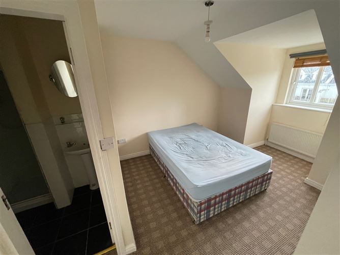 114 Frenchpark, Oranmore, Galway