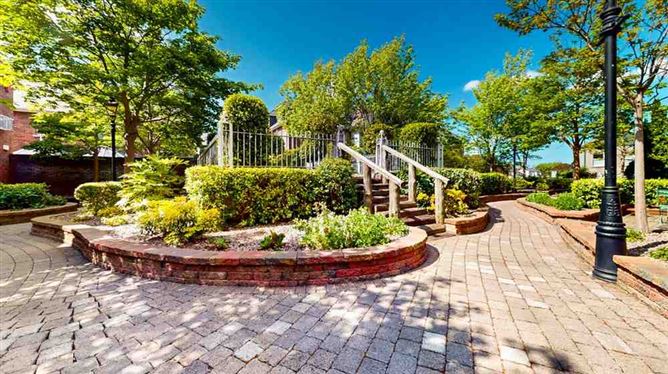 22 Glenarm Square, Drumcondra, Dublin 9